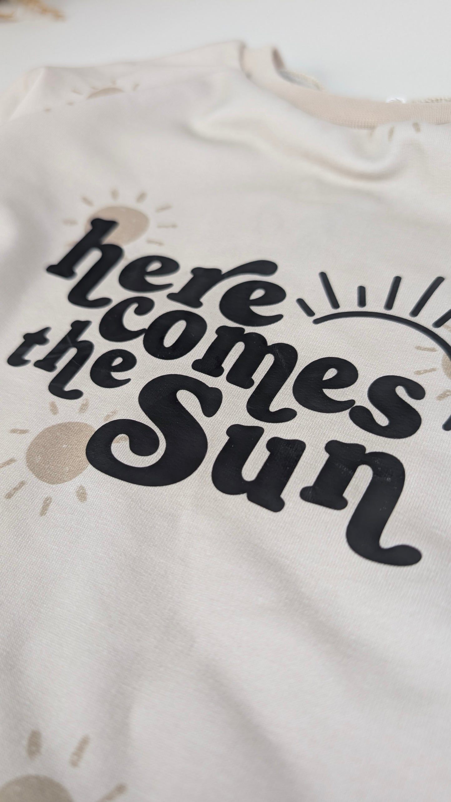Sofortkauf – Sweater here comes the sun  | Größe 86/92